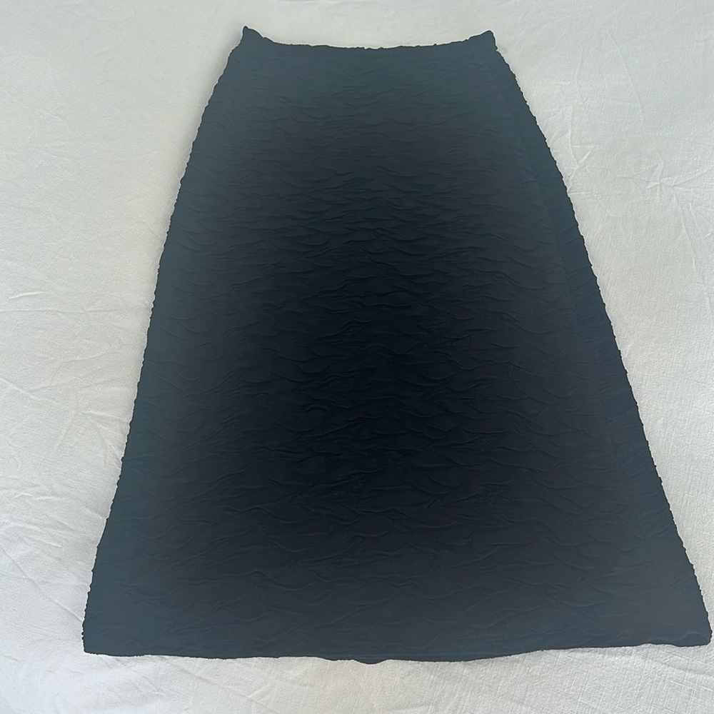 KIM & CO ruched skirt